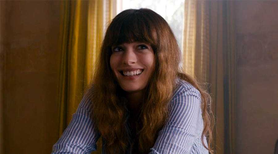 primer teaser de Colossal